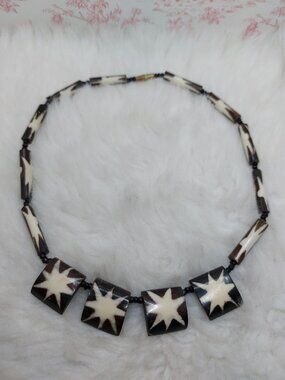 African Handmade Star Burst Batik Print Bone Bead Necklace Choker